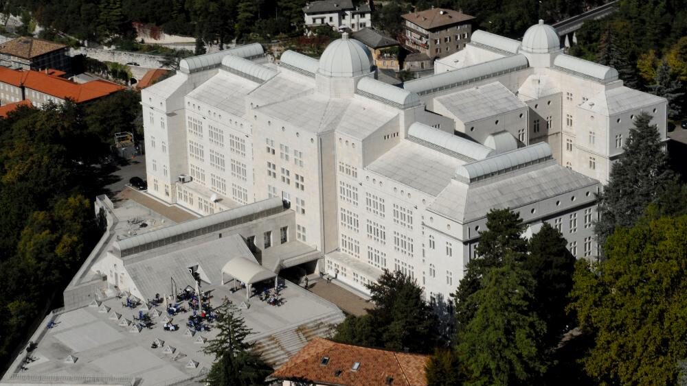 University of Trento Flooded With 16,000 Applications for Just 10 Conflict-Zone Scholarships