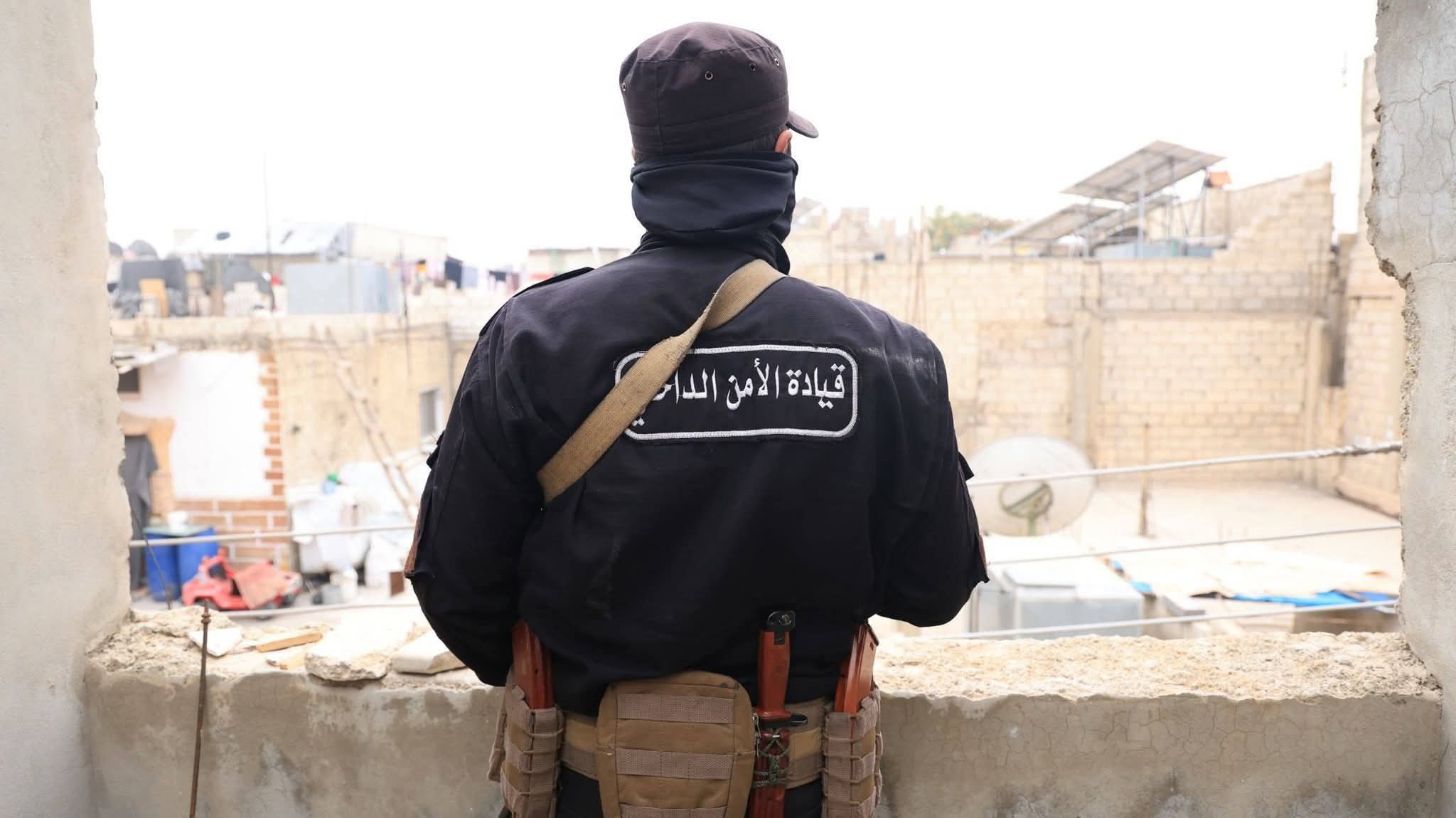 Syrian Security Forces Arrest IS ‘Governor of Damascus’ in Rural Raid 