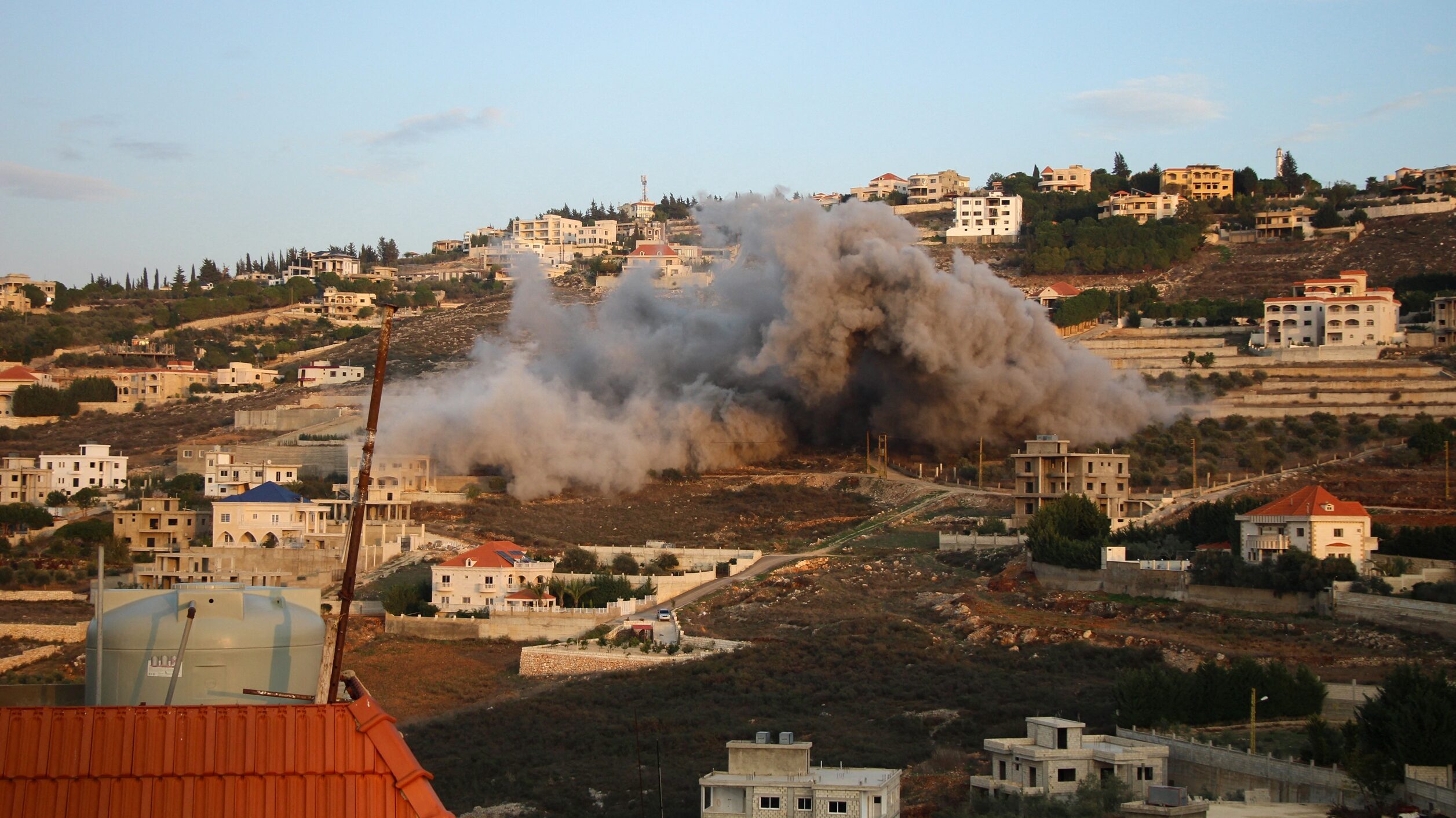 Lebanese President Says Disarmament Will Advance Despite Israeli Strikes 