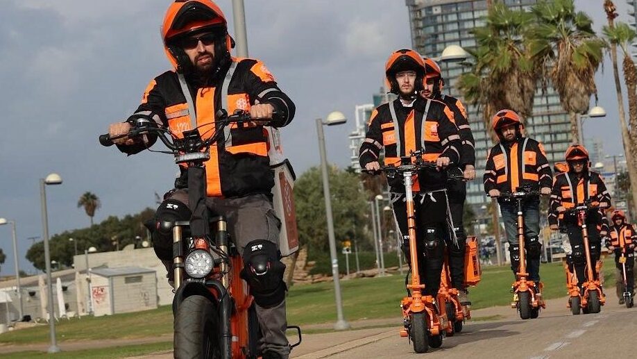 Ambuscooter Debuts in Tel Aviv as United Hatzalah Launches New Rapid-Response Vehicle
