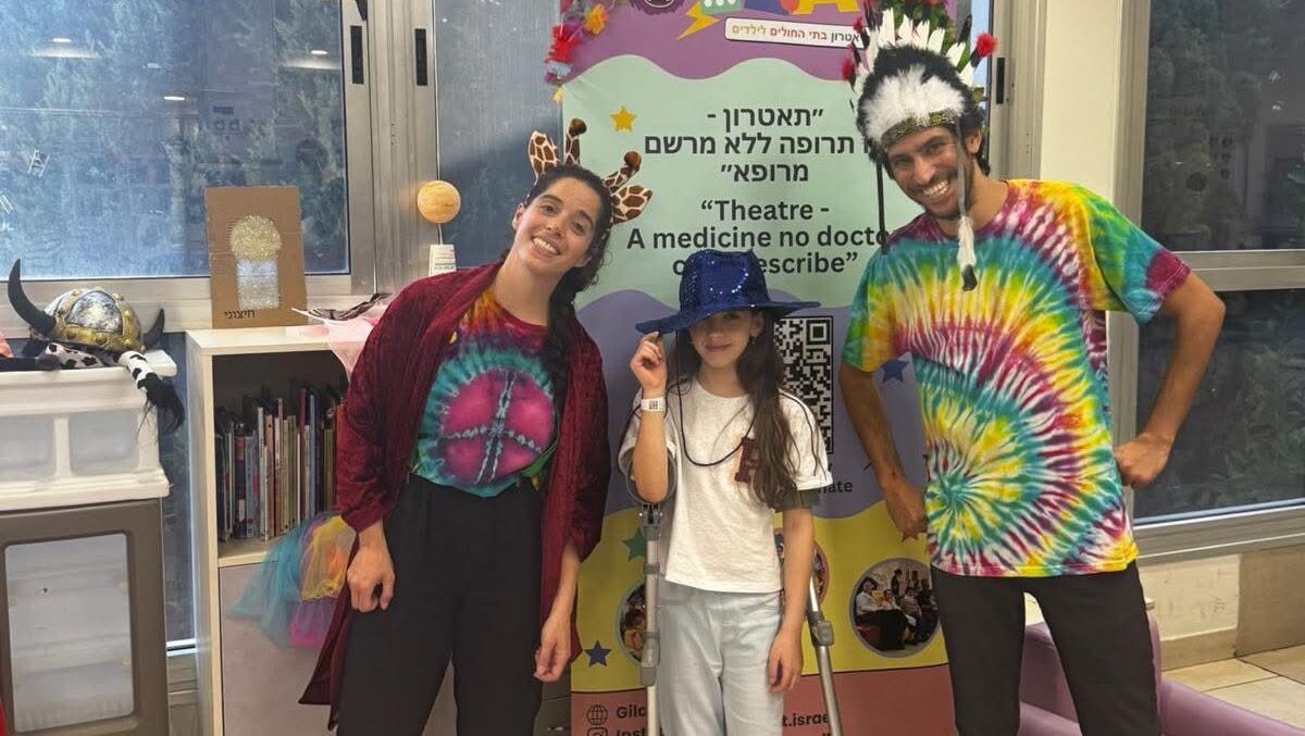 Therapeutic Theater Brings Joy to Sick Children in Israeli Hospitals