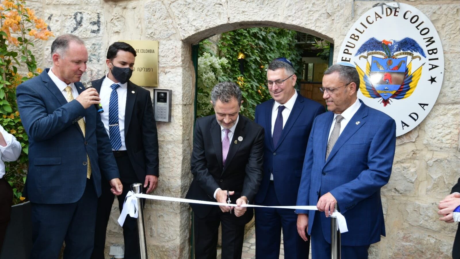 Colombia Weighs Joining Holocaust Remembrance Alliance After Opening Jerusalem Embassy